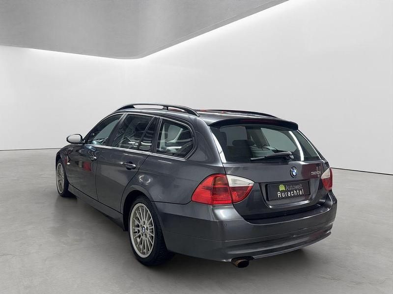Gebraucht BMW 320 150 PS (110 kW) 2007 Kombi
