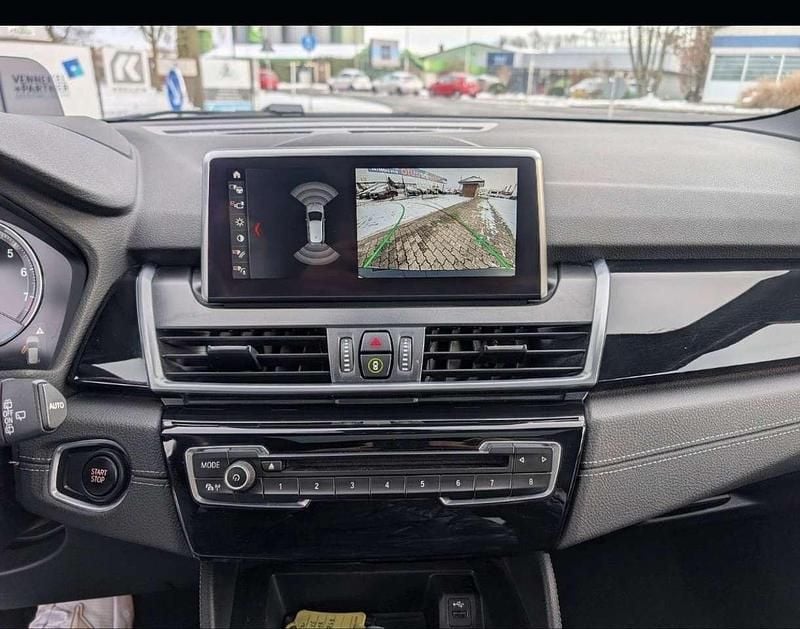 Gebraucht BMW 225 Sport Line 136 PS (100 kW) 2021 Schwarz Van / Kleinbus