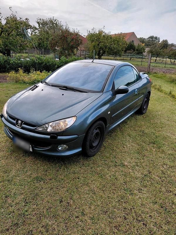Grau Gebraucht 2006 Peugeot 206 CC Cabrio | 990 € (Guter Preis) - Bild 1/4