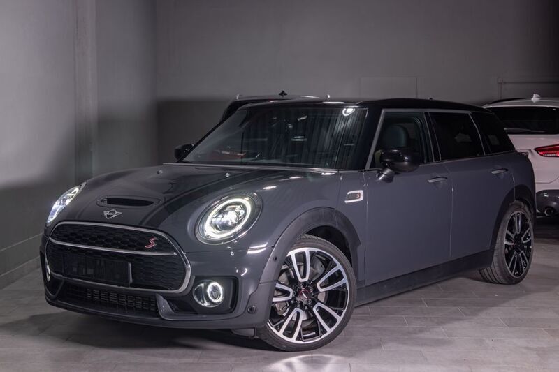 Grau Gebraucht 2021 Mini John Cooper Works Clubman Kombi | 25.980 € (Fairer Preis) - Bild 1/4