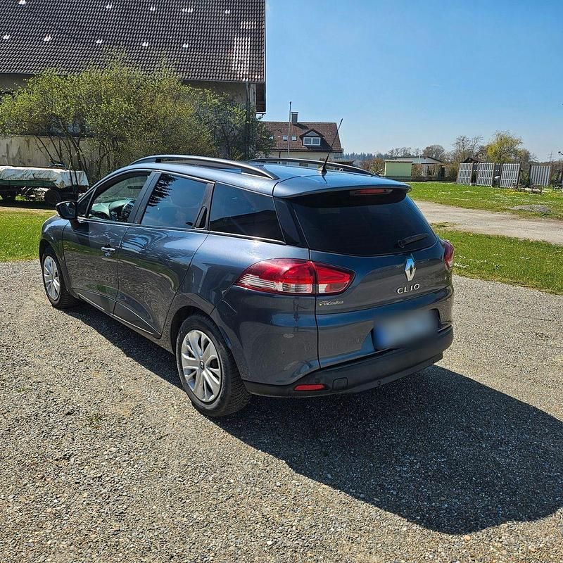 Gebraucht Renault Clio IV Life 75 PS (55 kW) 2017 Grau Kleinwagen