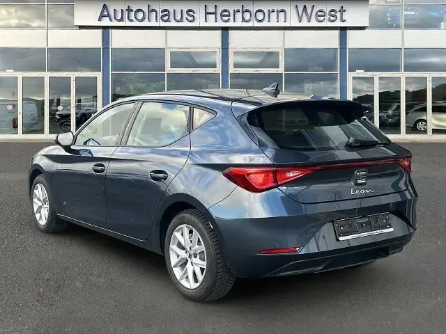 Gebraucht Seat Leon Style 150 PS (110 kW) 2025 Magnetic tech met. Limousine