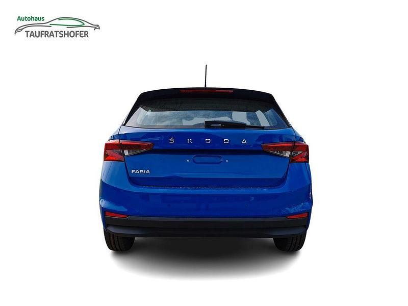 Neu Skoda Fabia 80 PS (58 kW) 2025 Blau Limousine