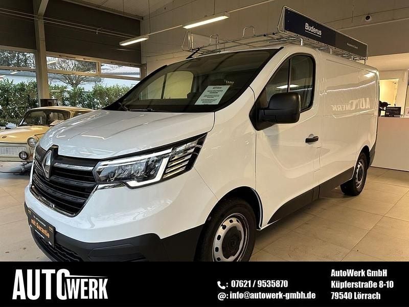 Gebraucht Renault Trafic Komfort 150 PS (110 kW) 2023 Weiß Van / Kleinbus