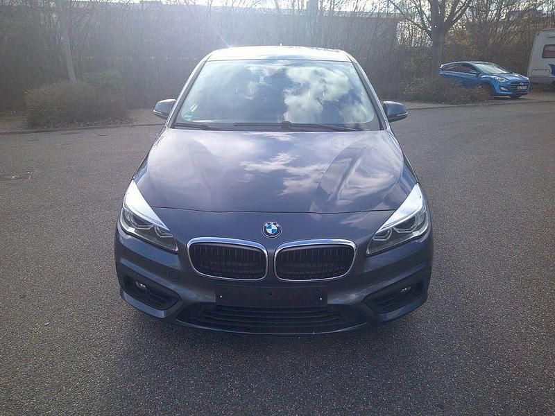 Gebraucht BMW 216 Advantage 102 PS (75 kW) 2016 Grau Kombi