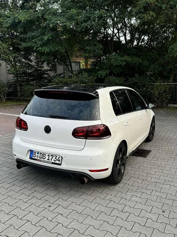Weiß Gebraucht 2009 VW Golf VI GTI Limousine | 9.500 € (Fairer Preis) - Bild 1/4