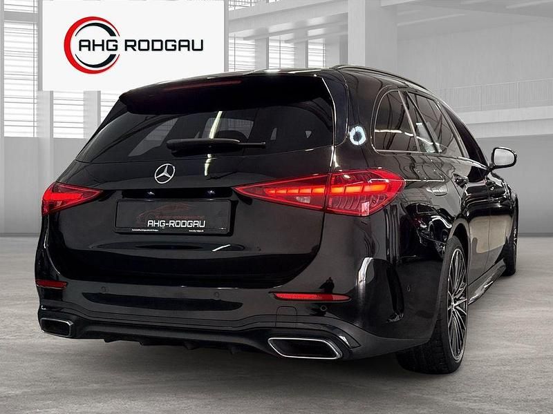 Gebraucht Mercedes C300 AMG line 265 PS (194 kW) 2022 Schwarz Limousine