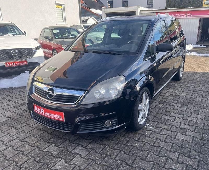 Schwarz Gebraucht 2007 Opel Zafira Sport Van / Kleinbus | 1.050 € (Superpreis) - Bild 1/4