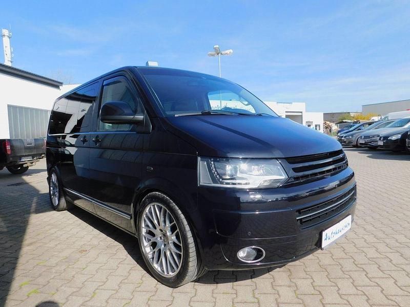 Second-hand VW Multivan Highline 271 CP (199 kW) 2013 Negru Monovolum