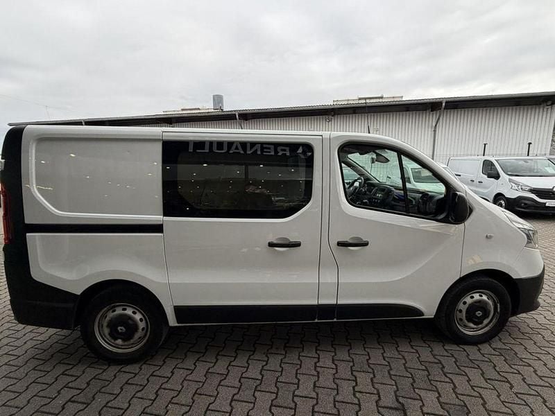 Gebraucht Renault Trafic Komfort 120 PS (88 kW) 2020 Weiß Van / Kleinbus