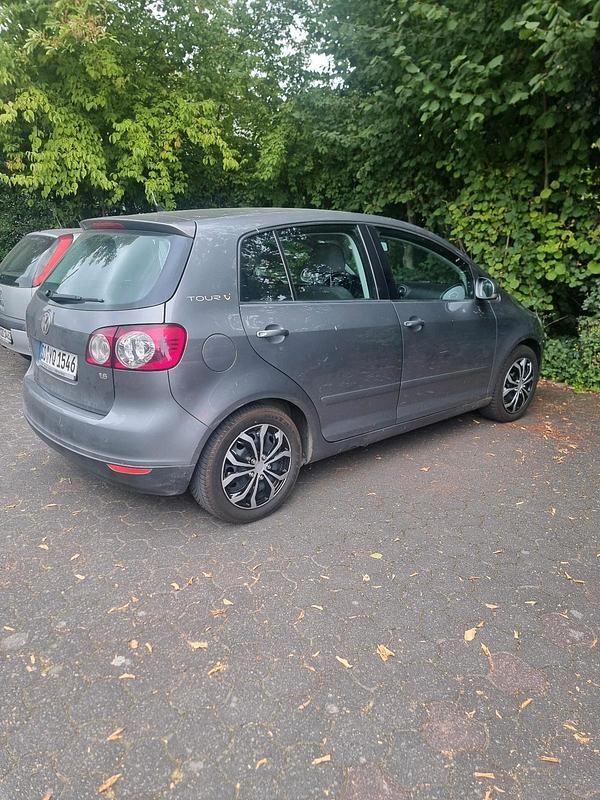 Silber Gebraucht 2007 VW Golf Plus Cross Van / Kleinbus | 2.700 € (Fairer Preis) - Bild 1/4