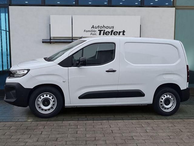 Neu Opel Combo-e Life 100 kW (136 PS) 2025 Weiß Van / Kleinbus