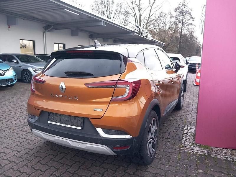 Gebraucht Renault Captur Intens 160 PS (117 kW) 2020 Orange SUV