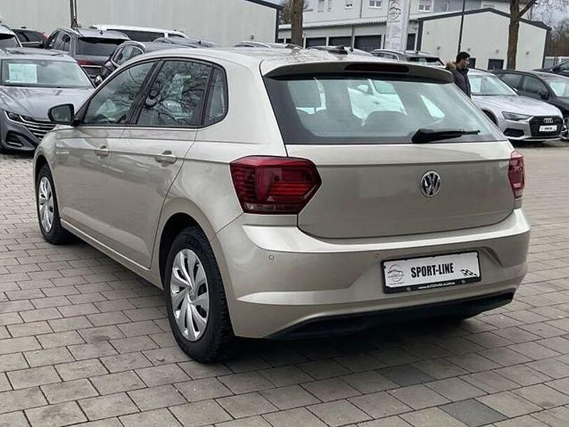 Gebraucht VW Polo Highline 95 PS (69 kW) 2019 Silber Limousine