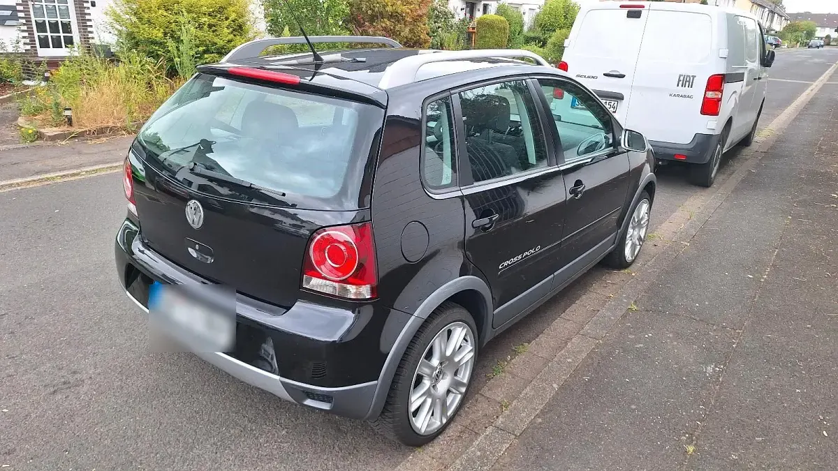 Gebraucht VW Polo Cross 80 PS (58 kW) 2006 Schwarz Kleinwagen