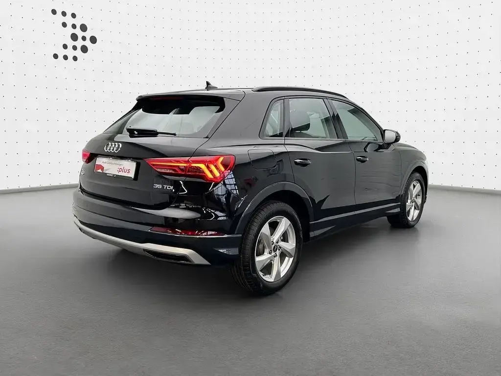 Gebraucht Audi Q3 Advanced Plus 150 PS (110 kW) 2025 Mythosschwarz metallic SUV