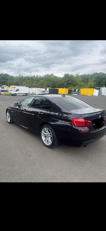 Gebraucht BMW 535 313 PS (230 kW) 2013 Blau Limousine