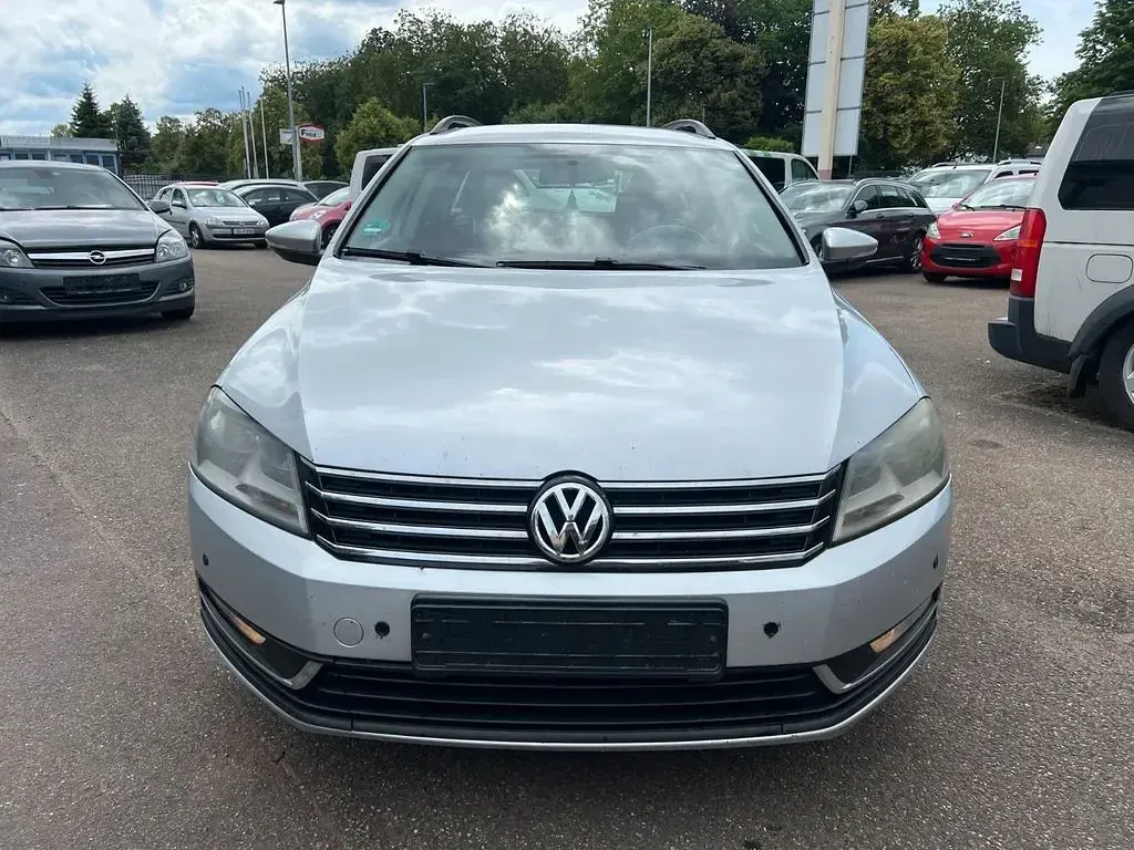 Gebraucht VW Passat 170 PS (125 kW) 2011 Silber Kombi
