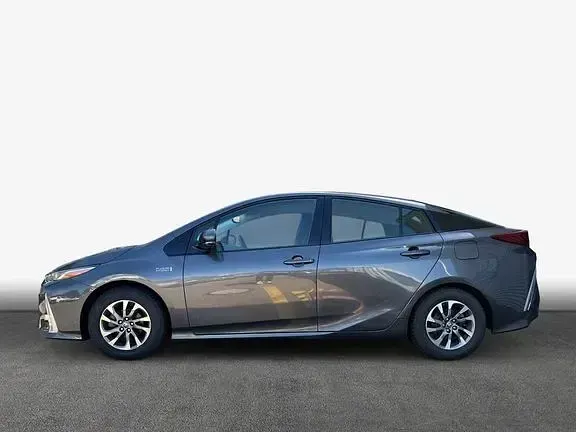 Gebraucht Toyota Prius Basis 122 PS (89 kW) 2018 Marlingrau metallic Kleinwagen