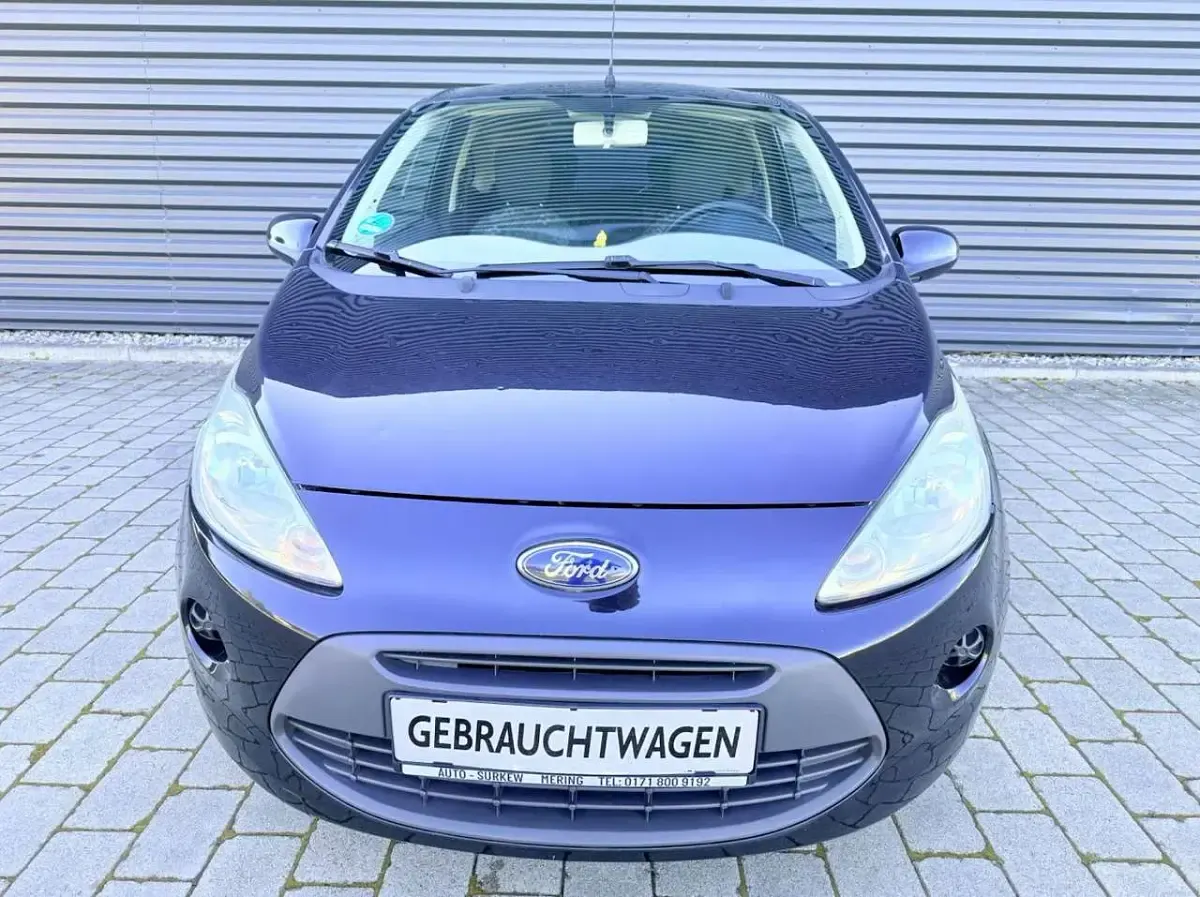 Gebraucht Ford Ka Trend 69 PS (50 kW) 2012 Midnightschwarz metallic Kleinwagen