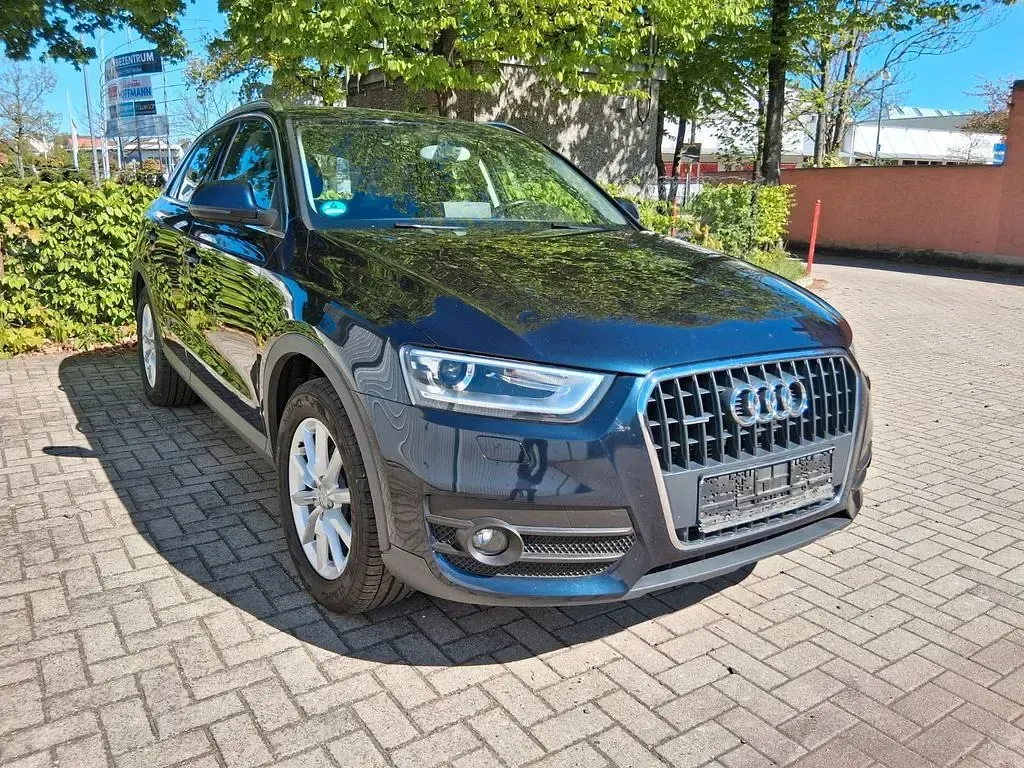 Gebraucht Audi Q3 Ambiente 177 PS (130 kW) 2012 Blau SUV