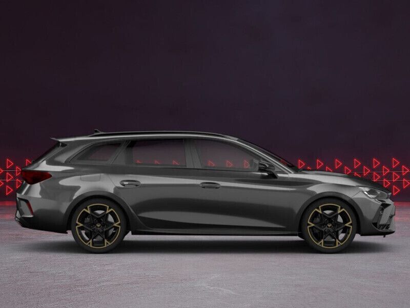 Gebraucht Cupra Leon 150 PS (110 kW) 2022 Andere farbe Kombi
