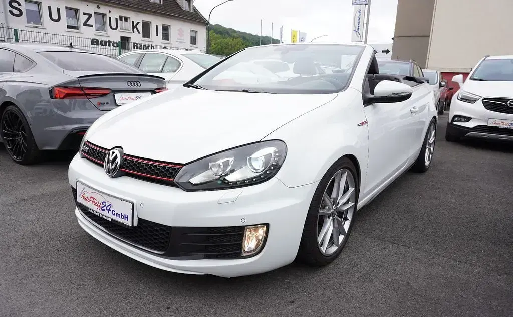 Gebraucht VW Golf Cabriolet GTI 220 PS (161 kW) 2015 Weiß Cabrio