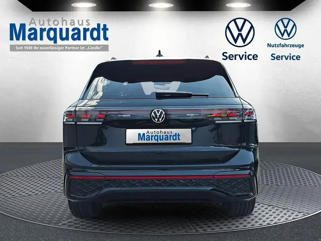 Neu VW Tiguan R-line 204 PS (150 kW) 2026 Schwarz SUV