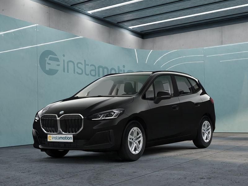 Schwarz Gebraucht 2023 BMW 216 Active Tourer Van / Kleinbus | 29.249 € (Fairer Preis) - Bild 1/4