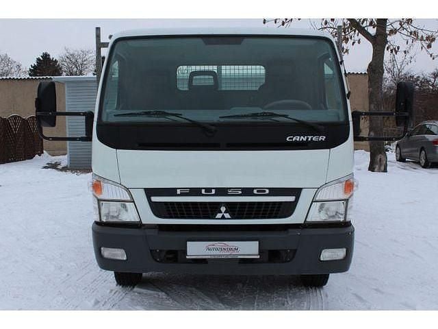 Gebraucht Mitsubishi Canter 175 PS (128 kW) 2011 Van