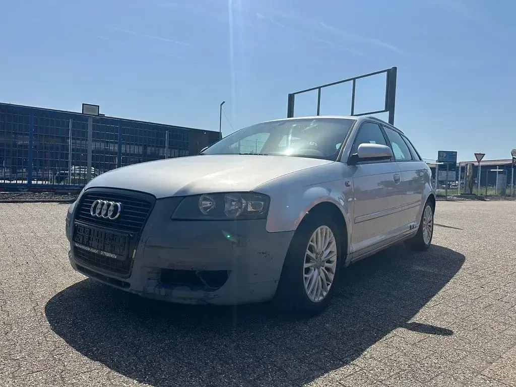 Gebraucht Audi A3 Sportback Ambition 140 PS (102 kW) 2006 Silber Kleinwagen