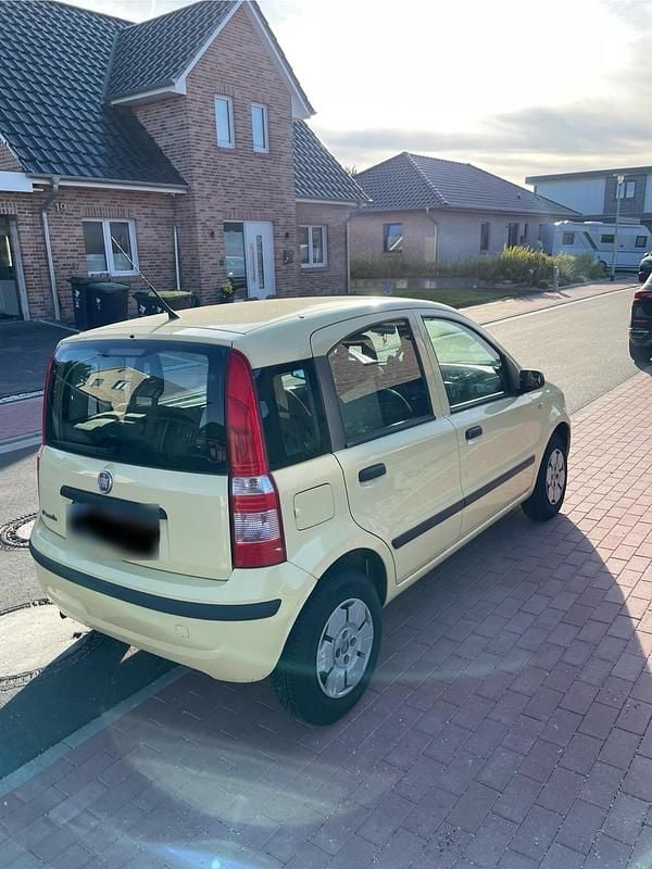 Gebraucht Fiat Panda 50 PS (36 kW) 2009 Gelb Kleinwagen