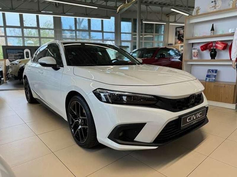 Gebraucht Honda Civic Advance 184 PS (135 kW) 2024 Platinum white pearl Limousine