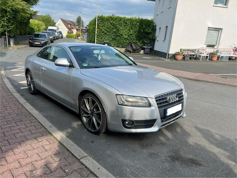 Grau Gebraucht 2008 Audi A5 Coupé | 6.400 € (Guter Preis) - Bild 1/4