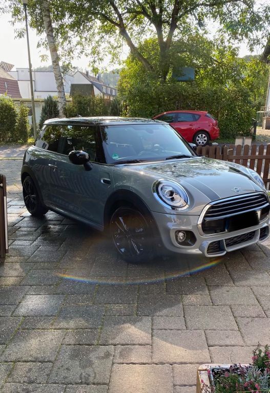 Grau Gebraucht 2019 Mini Cooper Kleinwagen | 19.000 € (Etwas zu teuer) - Bild 1/4