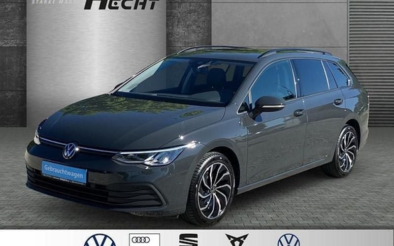 Grau Gebraucht 2023 VW Golf VIII Life Kombi | 23.470 € (Guter Preis) - Bild 1/4