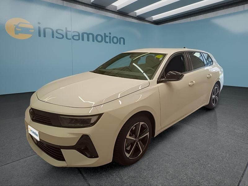 Weiß Gebraucht 2024 Opel Astra Kombi | 25.599 € (Fairer Preis) - Bild 1/4