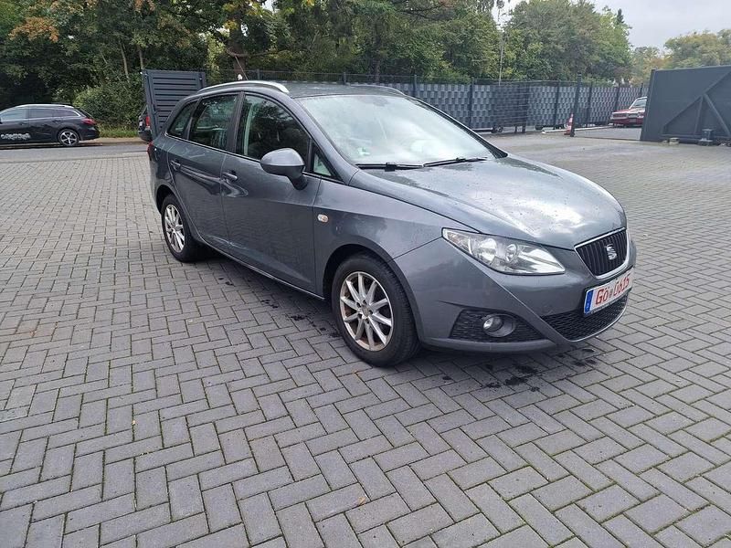 Grau Gebraucht 2013 Seat Ibiza ST I-Tech Kombi | 3.899 € (Superpreis) - Bild 1/4