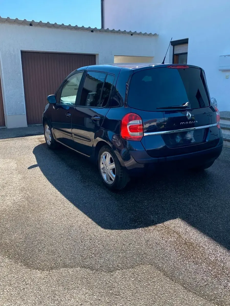 Gebraucht Renault Modus 74 PS (54 kW) 2009 Violet Van / Kleinbus