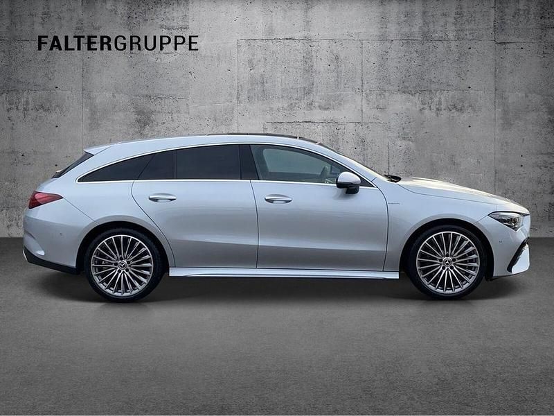 Gebraucht Mercedes CLA220 AMG 190 PS (139 kW) 2024 Silber Limousine