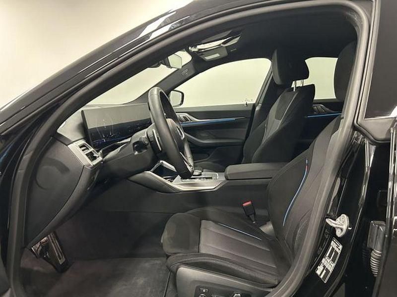 Gebraucht BMW 420 190 PS (139 kW) 2025 Saphirschwarz (metallic) Coupé