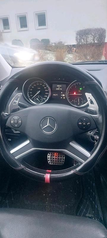 Gebraucht Mercedes GL350 211 PS (155 kW) 2012 Schwarz SUV