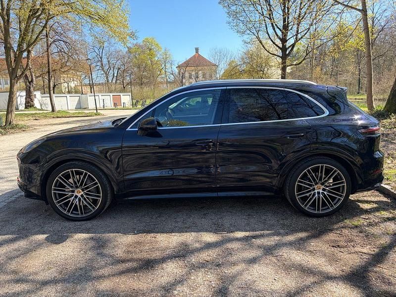 Gebraucht Porsche Cayenne 441 PS (324 kW) 2020 Blau SUV