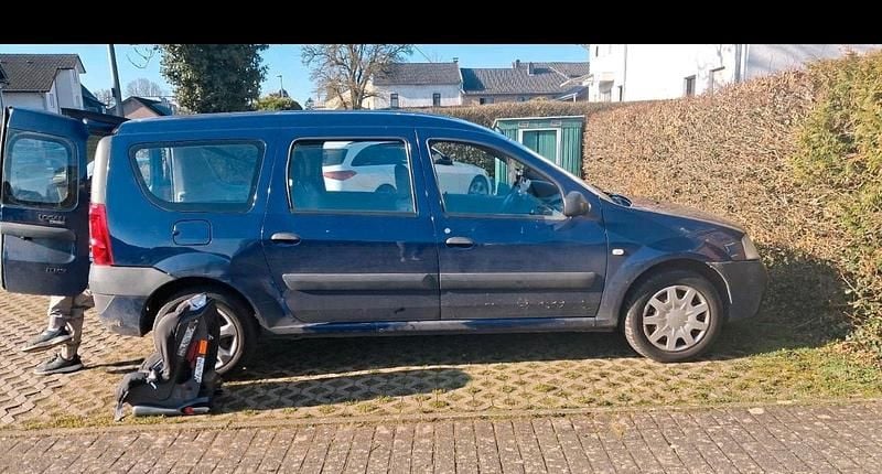 Gebraucht Dacia Logan 75 PS (55 kW) 2008 Blau Kombi