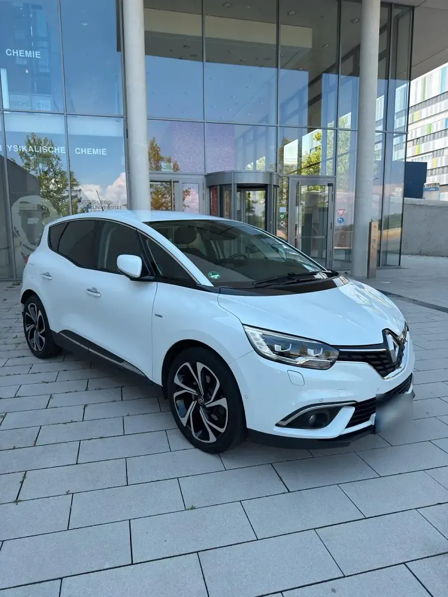 Gebraucht Renault Scénic IV 130 PS (95 kW) 2020 Weiß Van / Kleinbus