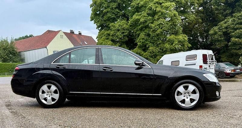 Usata Mercedes S320 235 CV (172 kW) 2006 Nero Berlina