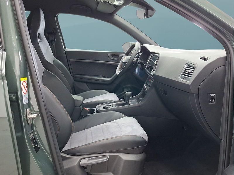 Neu Cupra Ateca 300 PS (220 kW) 2025 Grün SUV