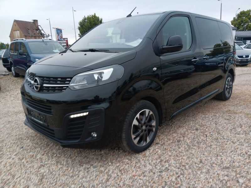 Diamond black Gebraucht 2019 Opel Zafira Tourer Van / Kleinbus | 29.490 € - Bild 1/4
