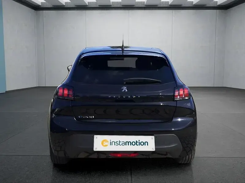Gebraucht Peugeot e-208 Active 100 kW (136 PS) 2022 Schwarz Kleinwagen