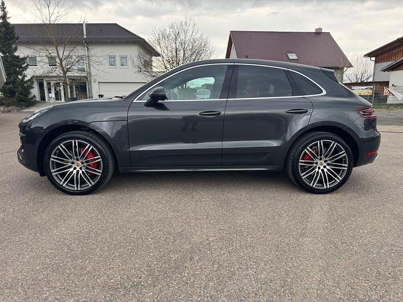 Gebraucht Porsche Macan Turbo 400 PS (294 kW) 2017 Grau SUV